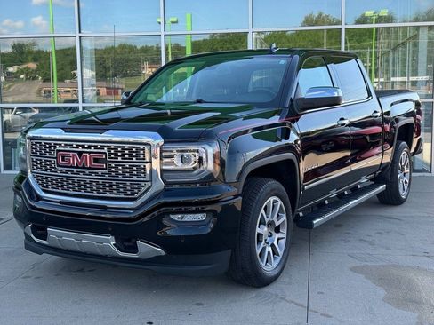Used 2016 GMC Sierra 1500 Denali w/ Enhanced Driver Alert Package AWD/4WD image 1