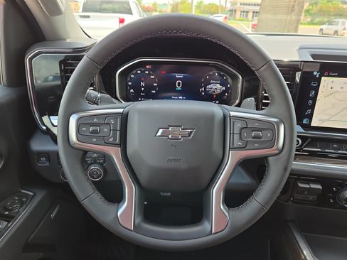 New 2026 Chevrolet Silverado 1500 RST w/ Convenience Package II AWD/4WD image 18