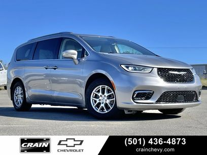 Used 2021 Chrysler Pacifica Touring-L