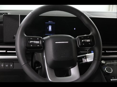 Certified 2026 Hyundai Santa Fe SEL image 7