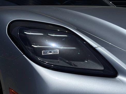 Certified 2026 Porsche Panamera GTS AWD/4WD image 12