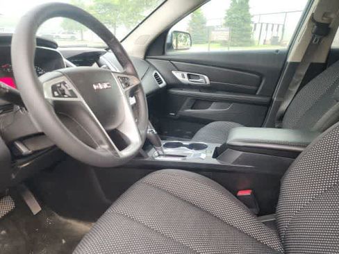 Used 2017 GMC Terrain SLE w/ Driver Alert Package I FWD image 28