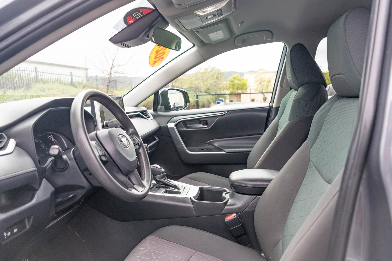 Certified 2024 Toyota RAV4 XLE FWD image 15