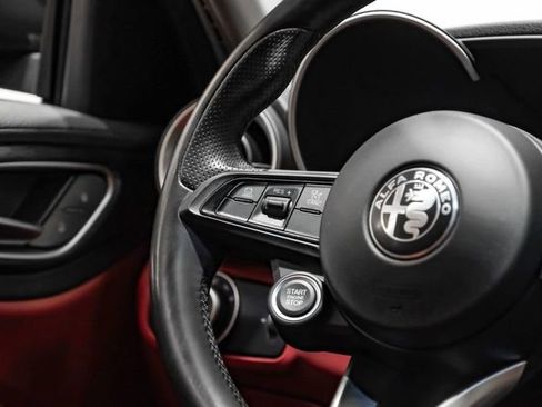 Used 2021 Alfa Romeo Giulia Sprint w/ Nero Edizione RWD image 26