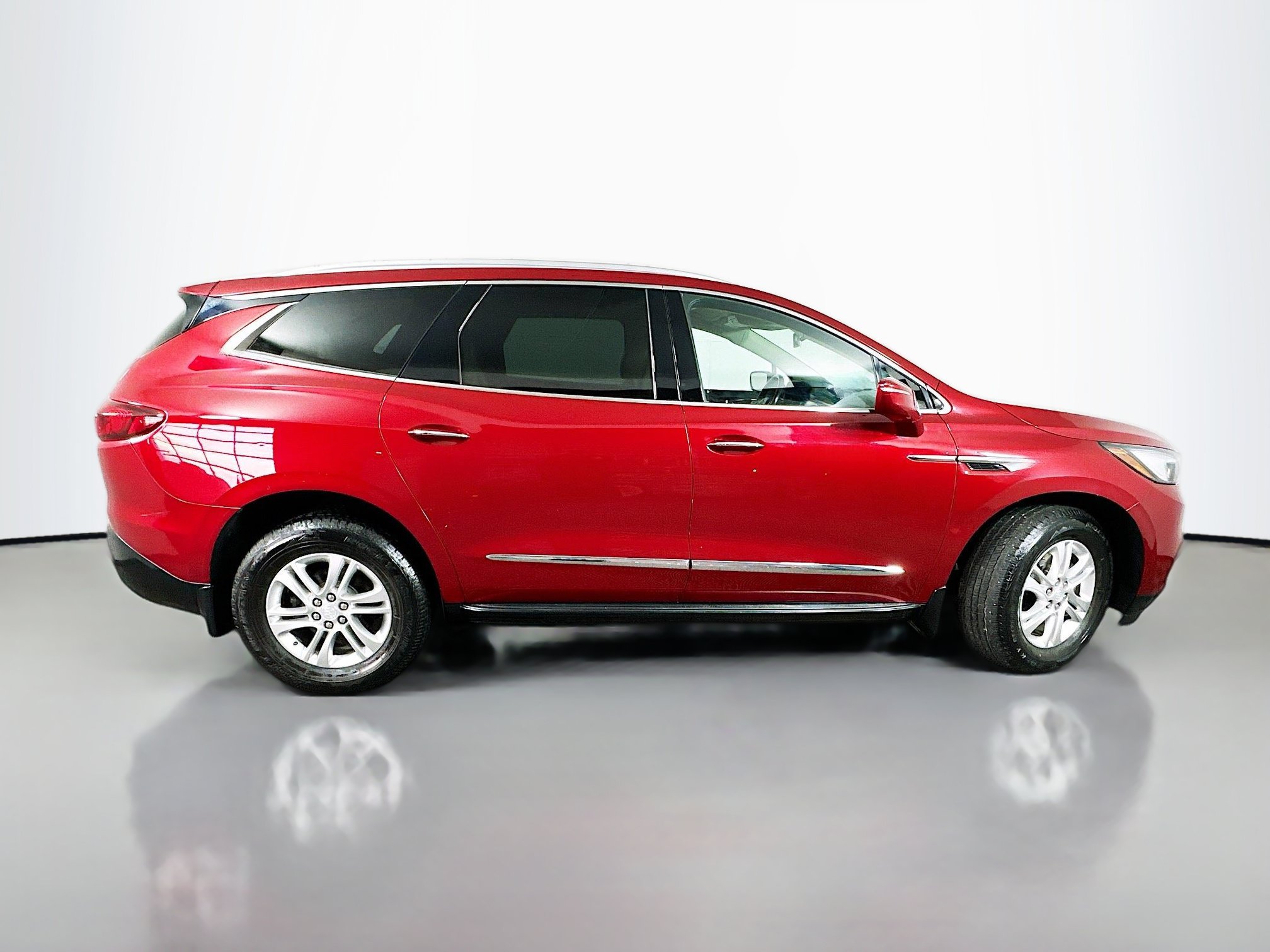 Used 2018 Buick Enclave Essence AWD/4WD image 8