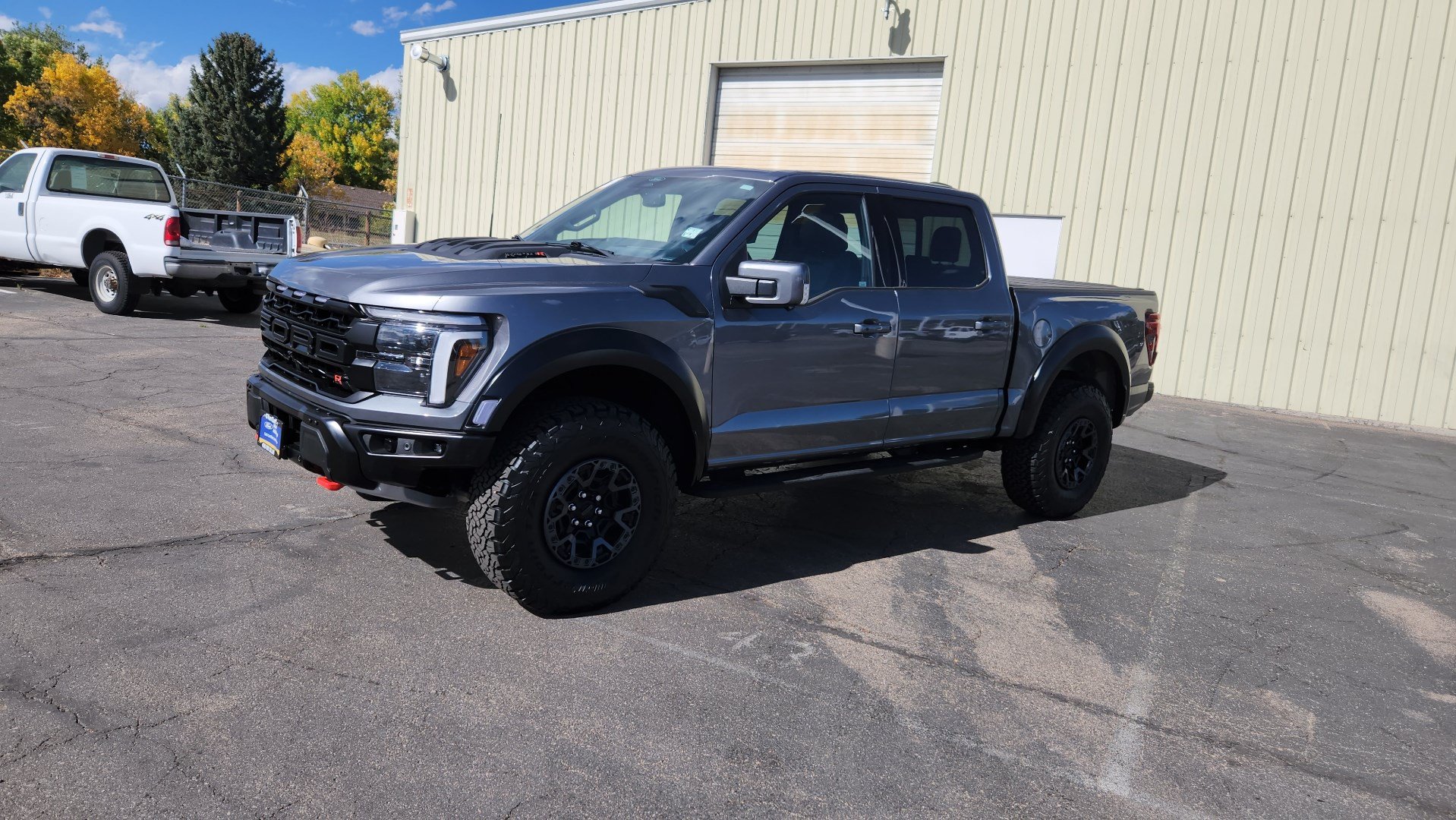Certified 2025 Ford F150 Raptor w/ Equipment Group 803A Raptor R AWD/4WD image 4
