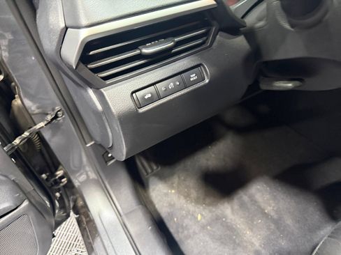 Certified 2022 Nissan Altima 2.5 SV image 12