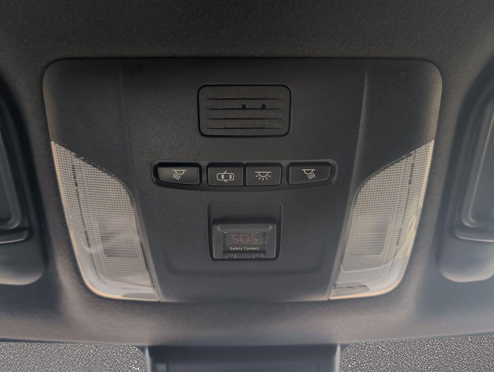 Used 2020 Toyota Corolla SE FWD image 22
