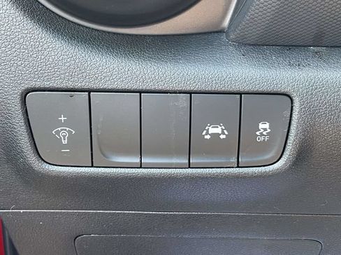 Used 2020 Hyundai Kona SE FWD image 10