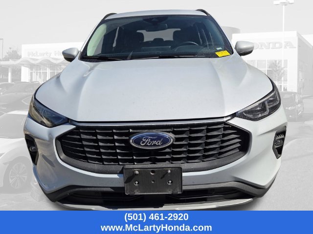 Used 2025 Ford Escape Platinum AWD/4WD image 7