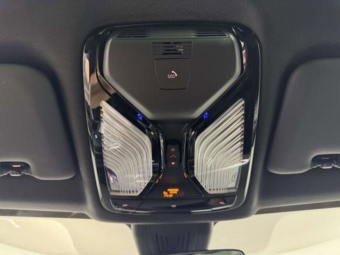 Used 2020 BMW X5 xDrive40i w/ M Sport Package AWD/4WD image 25