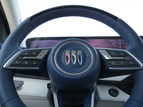 New 2026 Buick Enclave Avenir w/ Super Cruise Package image 21