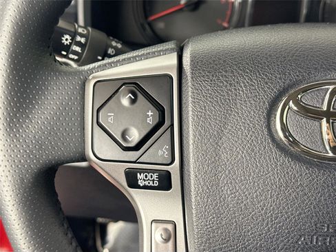 Certified 2022 Toyota 4Runner SR5 Premium image 18