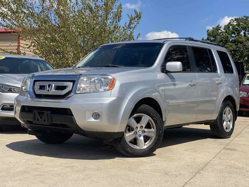 Used 2010 Honda Pilot EX-L image 4