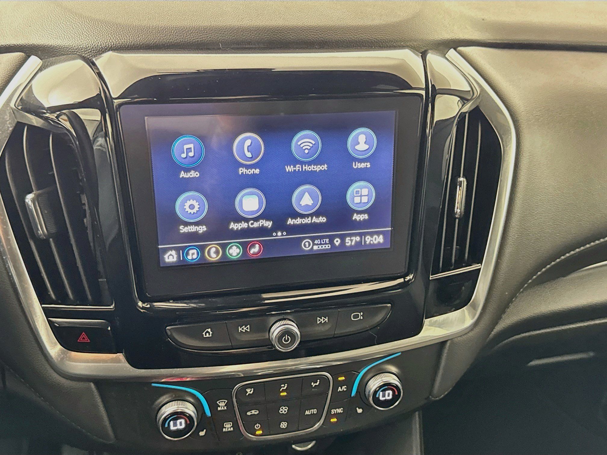 Used 2023 Chevrolet Traverse LT AWD/4WD image 17