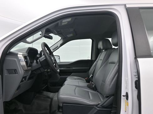 Used 2021 Ford F150 XL w/ Trailer Tow Package image 14