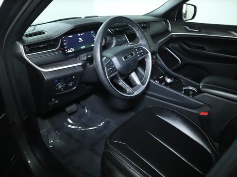 Used 2024 Jeep Grand Cherokee Limited 4xe AWD/4WD image 18