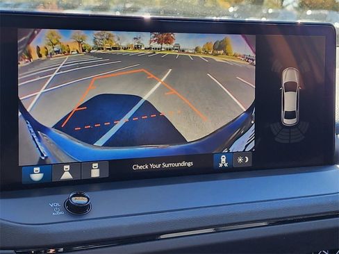 Used 2025 Honda Accord Touring image 6