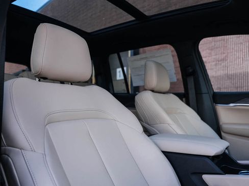 New 2025 Jeep Grand Cherokee Limited w/ Trailer Tow Package image 11