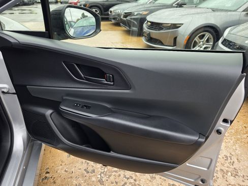 Used 2024 Toyota Prius Limited image 17