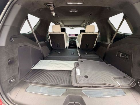 Used 2026 Cadillac Escalade Platinum Sport w/ LPO, ONYX Package AWD/4WD image 28