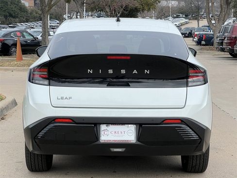 New 2026 Nissan Leaf SV+ image 5