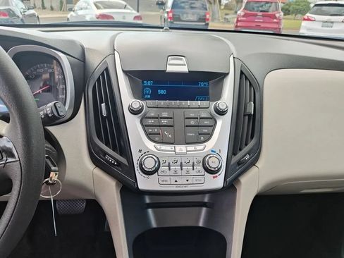 Used 2014 Chevrolet Equinox LS FWD image 12
