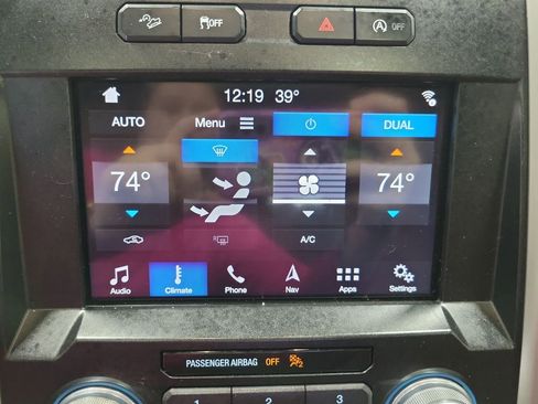 Used 2019 Ford F150 King Ranch w/ Equipment Group 601A Luxury AWD/4WD image 51