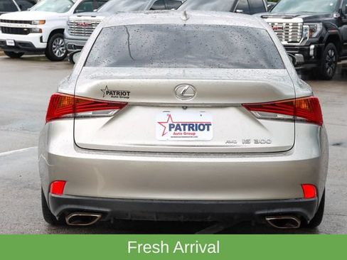Used 2018 Lexus IS 300 AWD w/ Comfort Package image 4