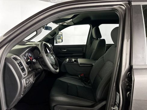 New 2026 RAM 1500 Express AWD/4WD image 11