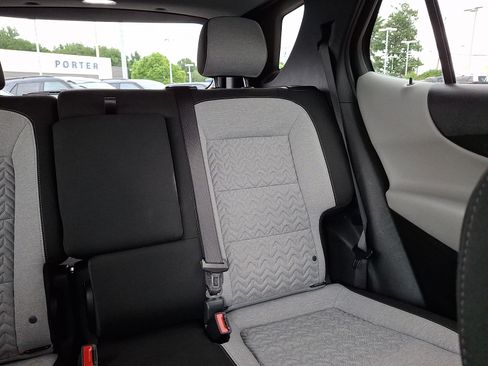Used 2023 Chevrolet Equinox LS w/ LS Convenience Package FWD image 20