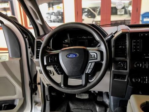 Used 2022 Ford F350 XL w/ STX Appearance Package AWD/4WD image 13