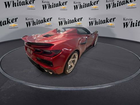 New 2025 Chevrolet Corvette E-Ray image 8