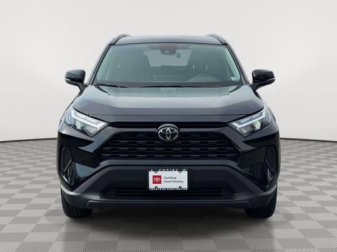 Used 2025 Toyota RAV4 XLE image 2