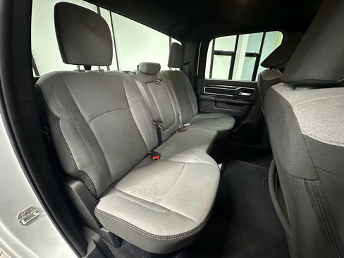 Used 2024 RAM 2500 Big Horn image 28