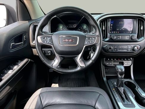 Used 2022 GMC Canyon AT4 w/ Driver Alert Package AWD/4WD image 6