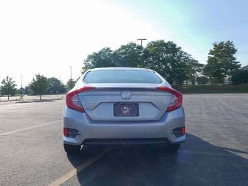 Used 2018 Honda Civic LX image 6