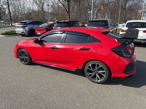 Used 2018 Honda Civic Sport image 31