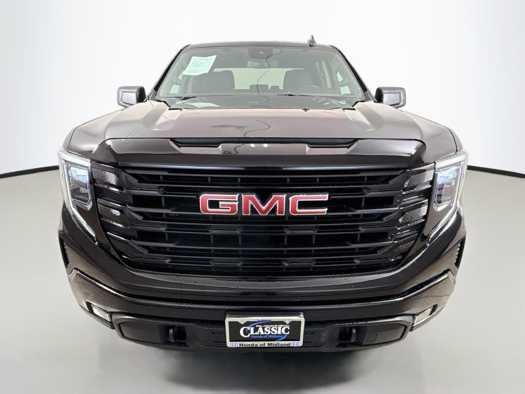 Used 2025 GMC Sierra 1500 Elevation AWD/4WD image 2