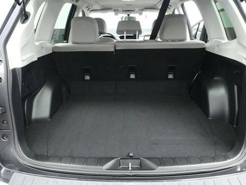 Used 2016 Subaru Forester 2.5i Limited AWD/4WD image 17