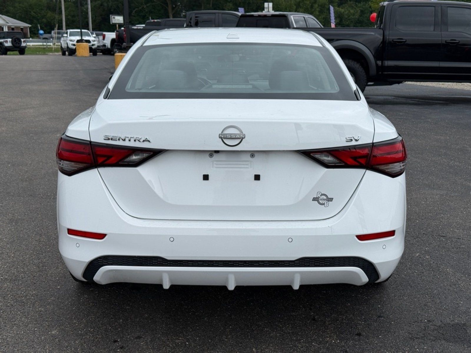 Used 2024 Nissan Sentra SV FWD image 7