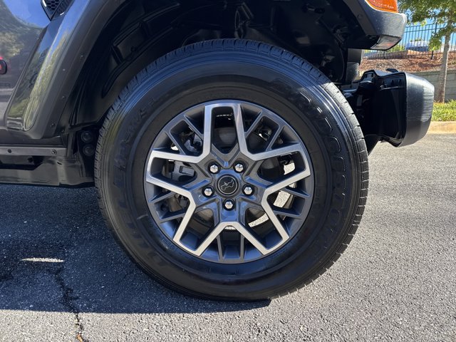 Certified 2026 Jeep Wrangler Unlimited Sahara AWD/4WD image 12