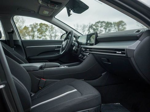 New 2026 Hyundai Sonata SEL image 9