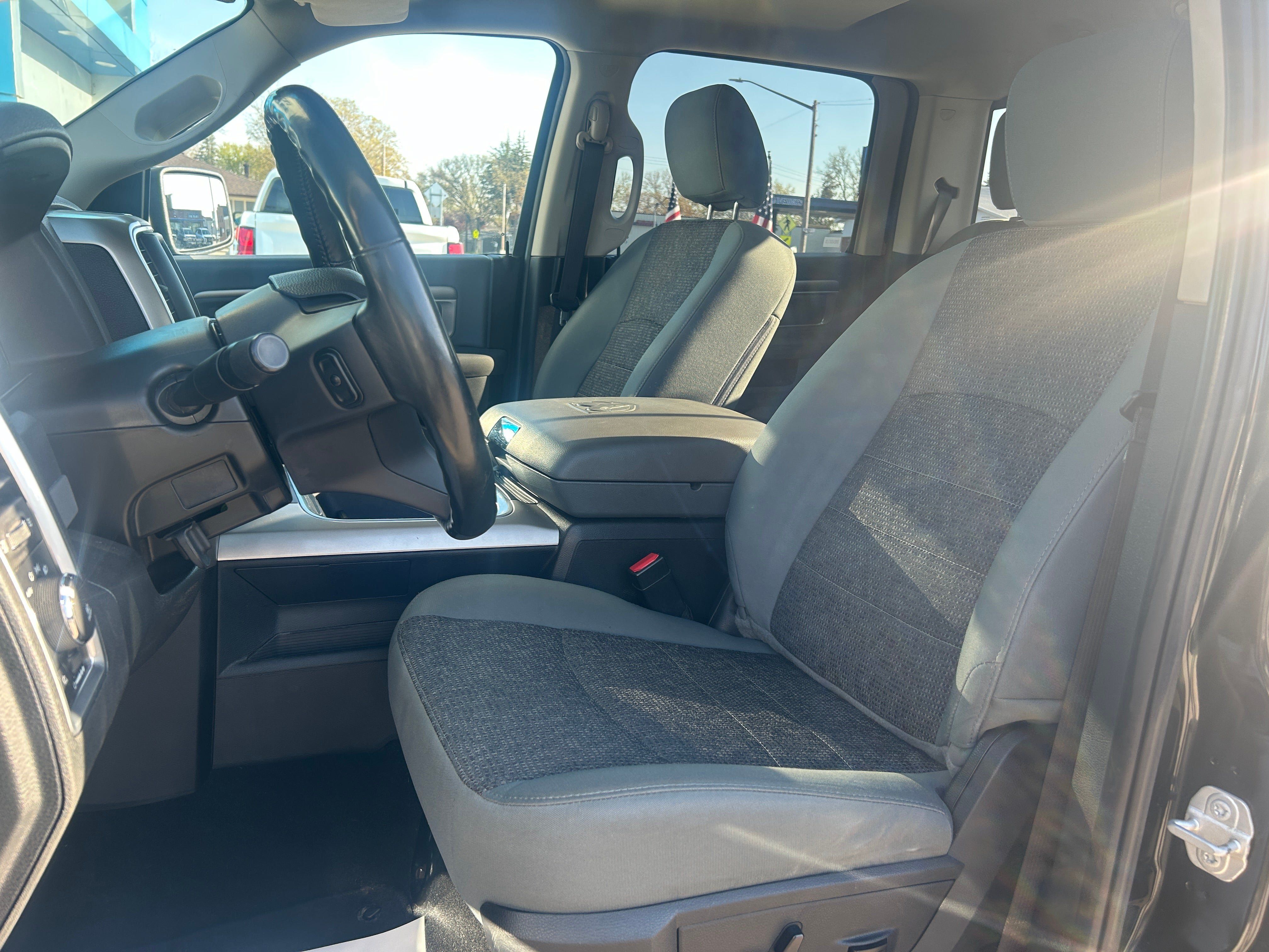 Used 2018 RAM 1500 Big Horn AWD/4WD image 16