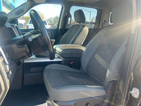 Used 2018 RAM 1500 Big Horn AWD/4WD image 16