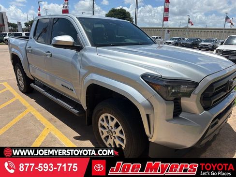 Used 2024 Toyota Tacoma SR5 RWD image 1