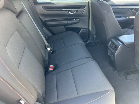 Used 2025 Honda CR-V Sport image 14