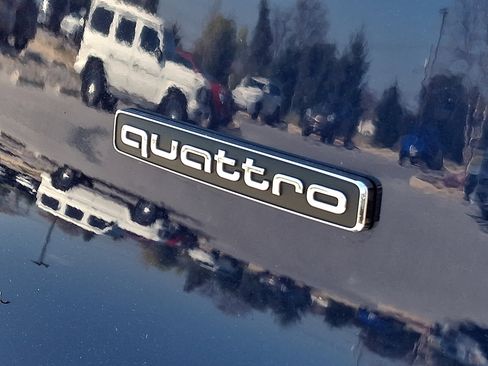 Used 2025 Audi Q5 Prestige image 34