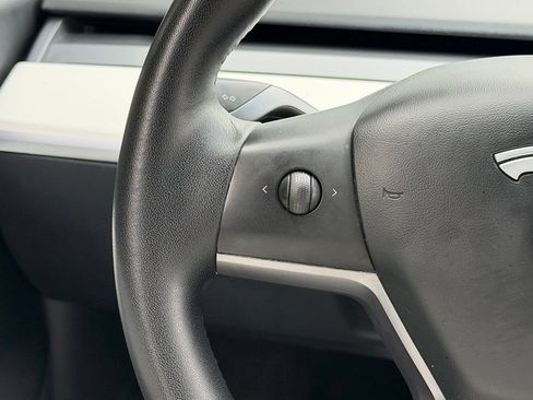 Used 2020 Tesla Model 3 Standard Range Plus RWD image 43