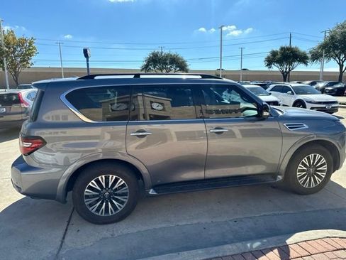 Used 2023 Nissan Armada SL w/ Midnight Edition Package RWD image 2